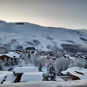 1-a-4p-exclusif-classe-balcon-vue.hotels-rhonealpes.com/